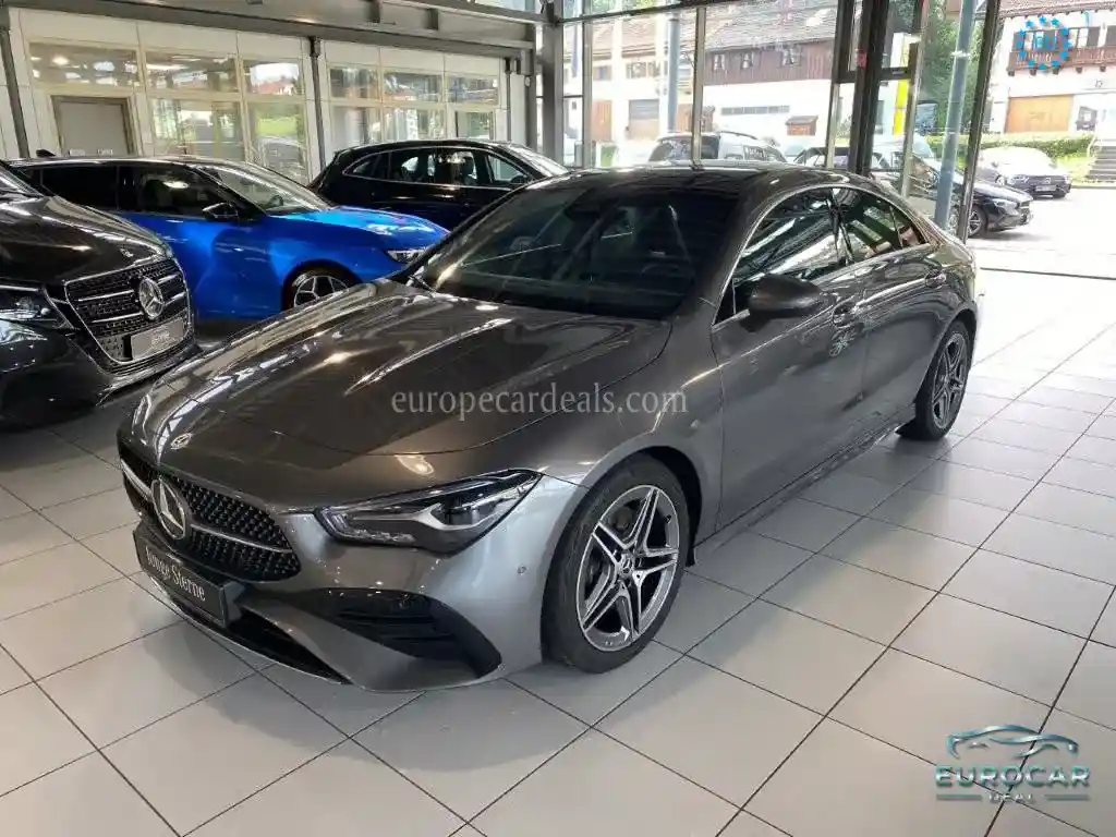 Mercedes-Benz CLA 200