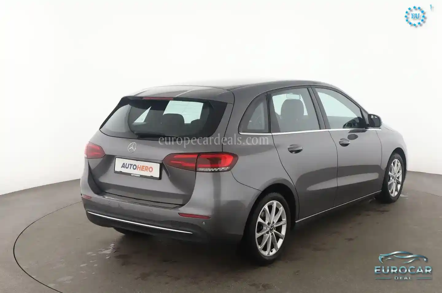 Mercedes-Benz B 180