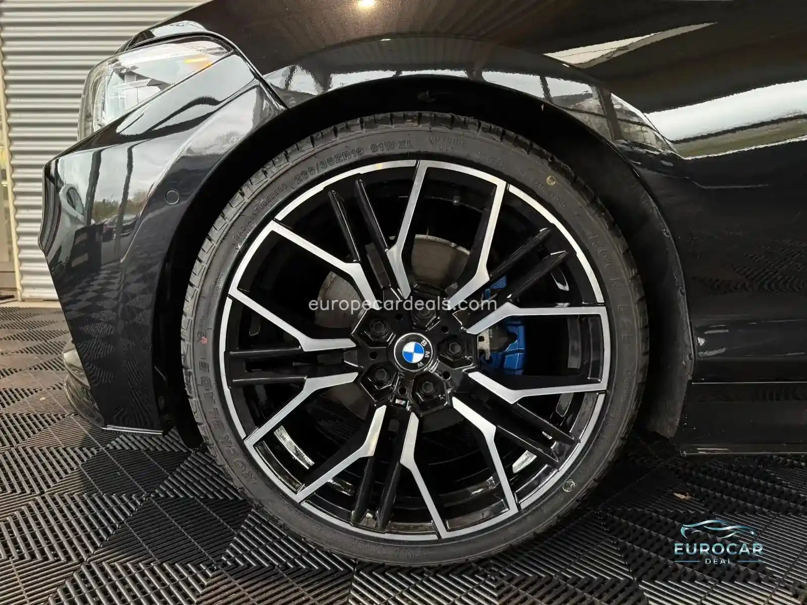 BMW 230