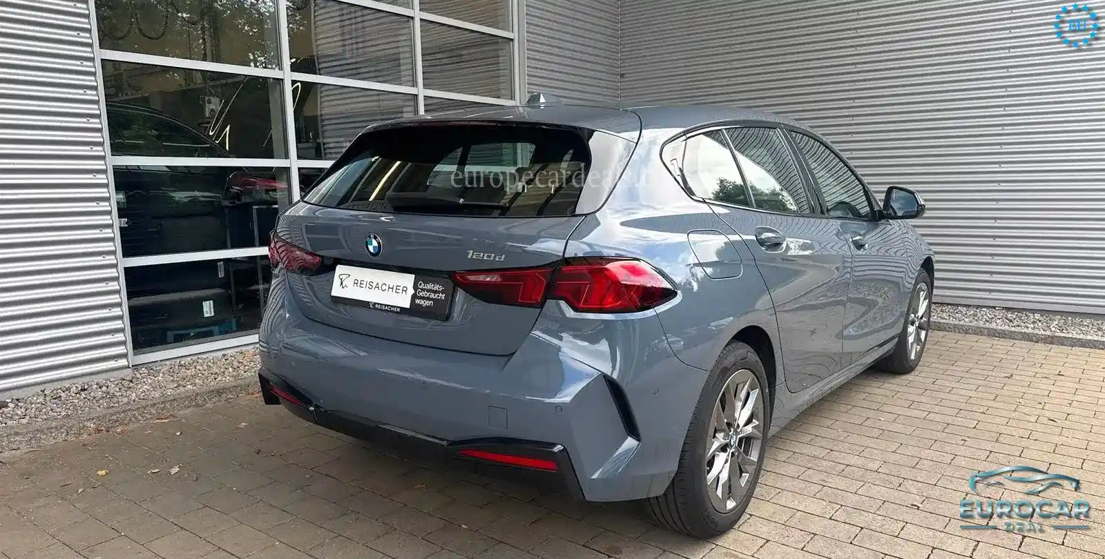 BMW 120