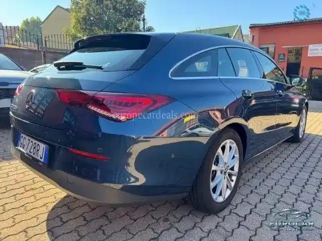 Mercedes-Benz CLA 180 Shooting Brake