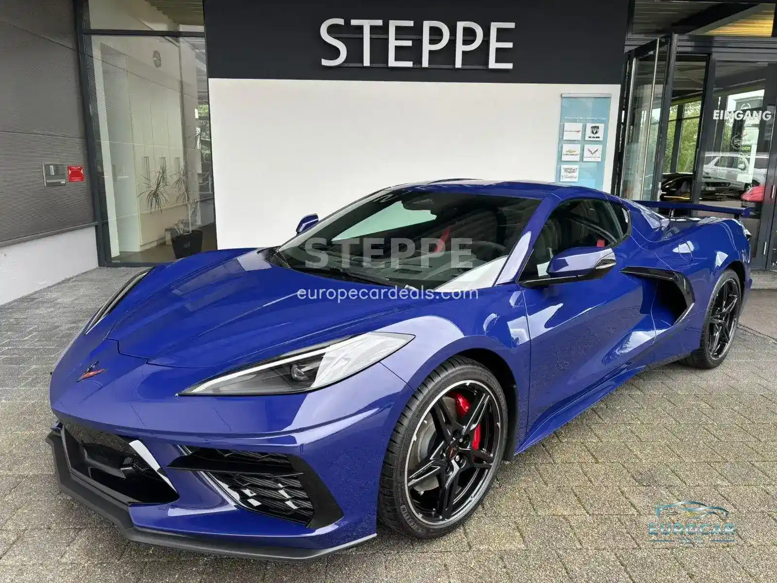 Corvette C8