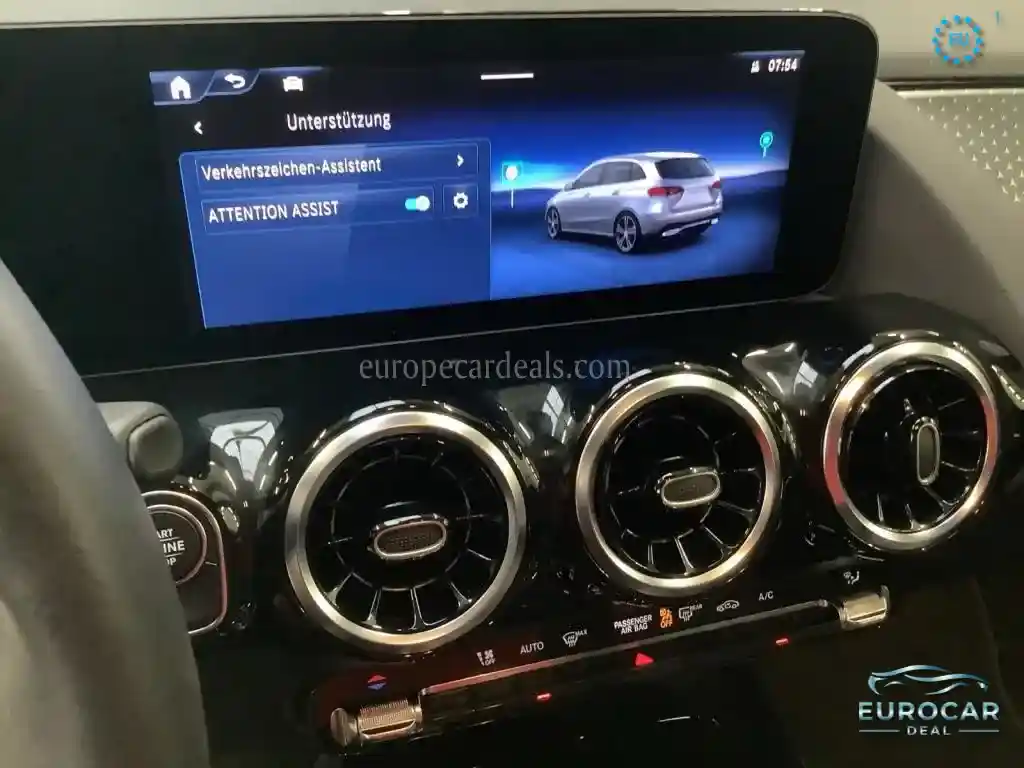 Mercedes-Benz B 200