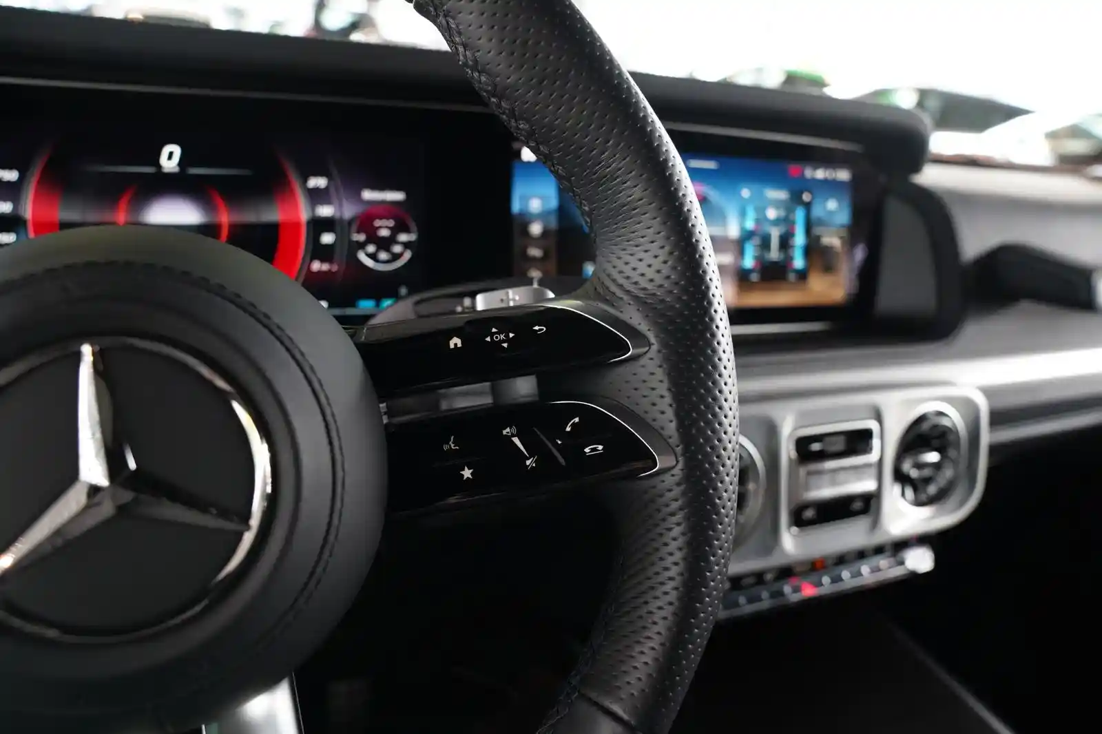 Mercedes-Benz G 450