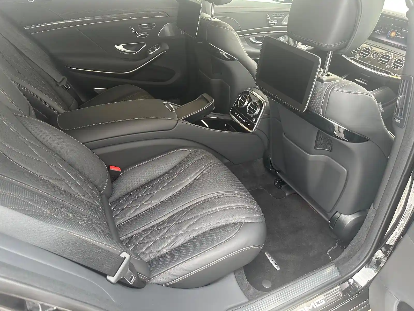 Mercedes-Benz S 65 AMG