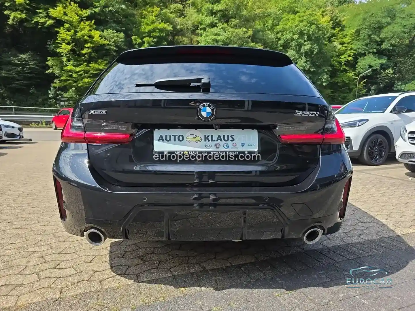 BMW 330