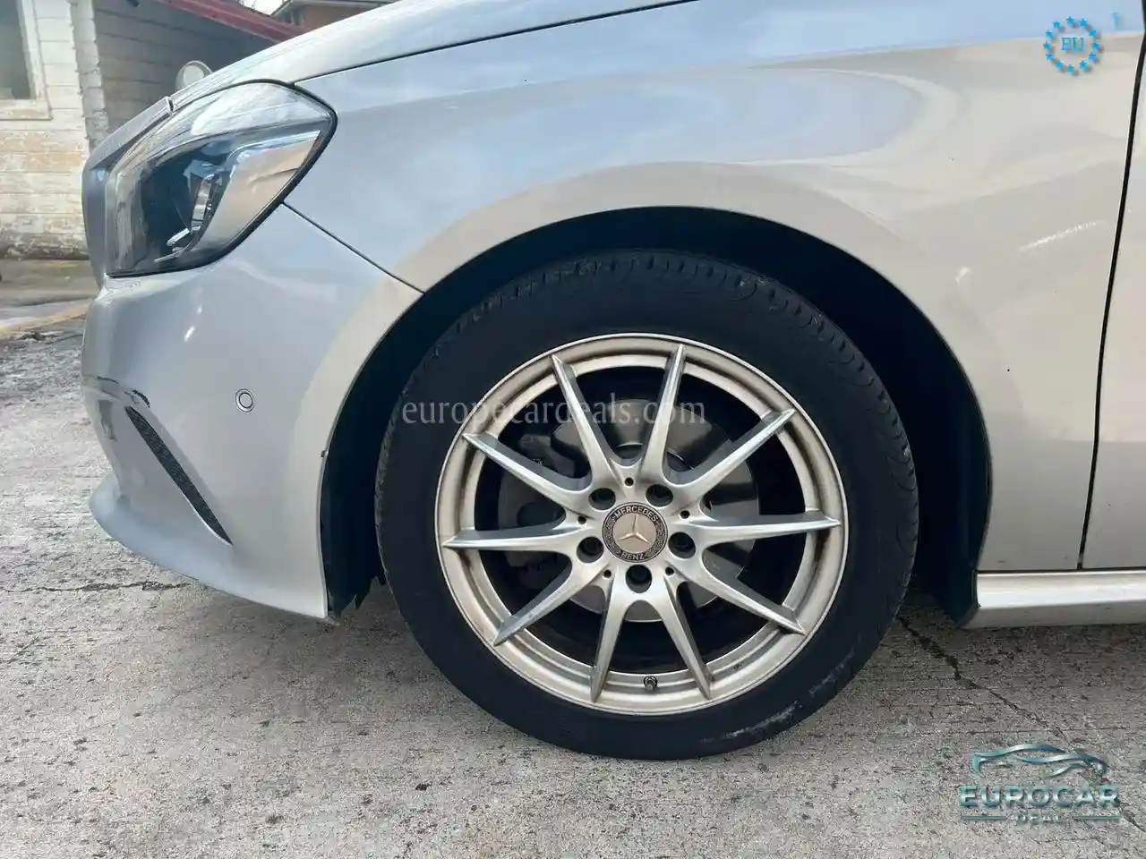 Mercedes-Benz A 180