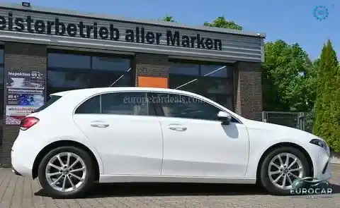 Mercedes-Benz A 200