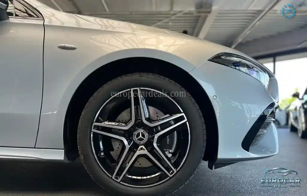Mercedes-Benz A 250