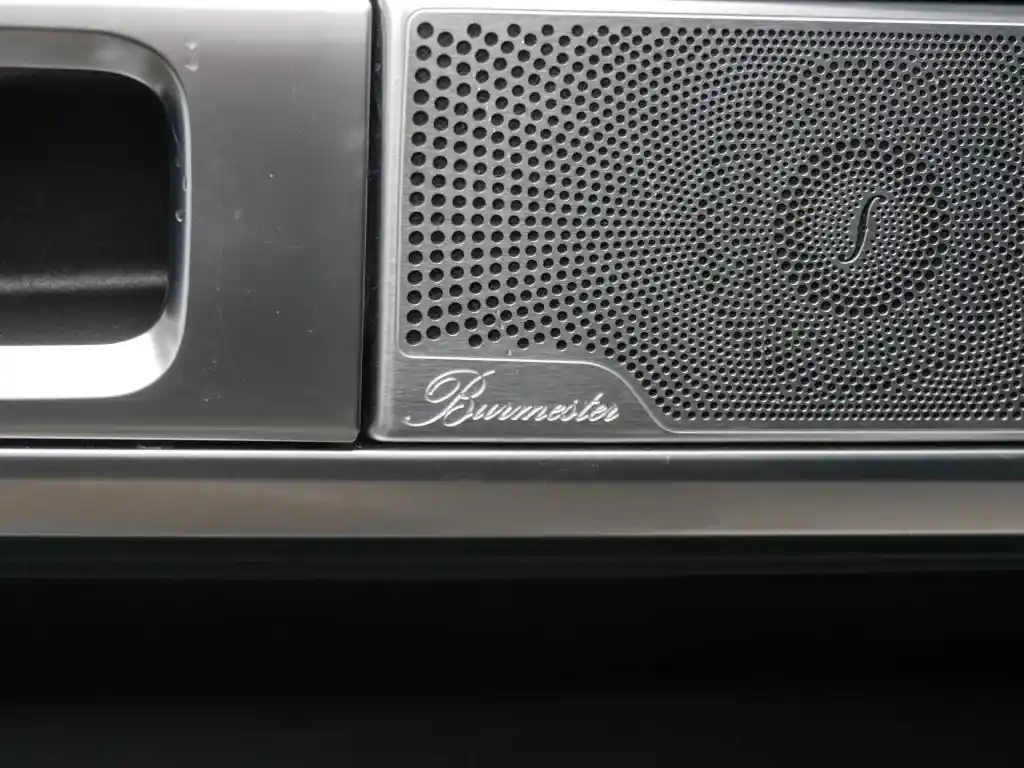 Mercedes-Benz G 500