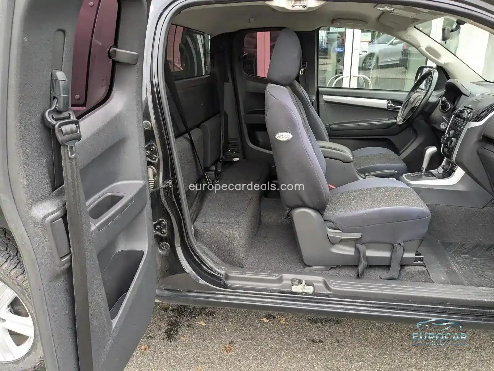 Space Cab 4WD