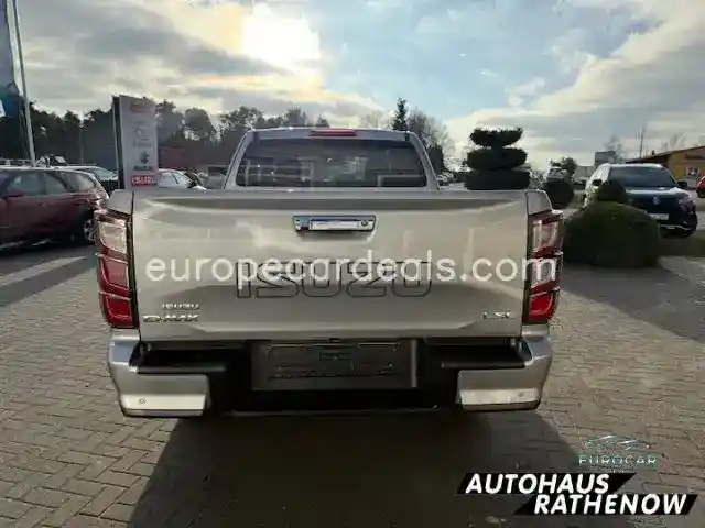 Space Cab 4X4 Allrad LSE Autom.MY2025 Lede
