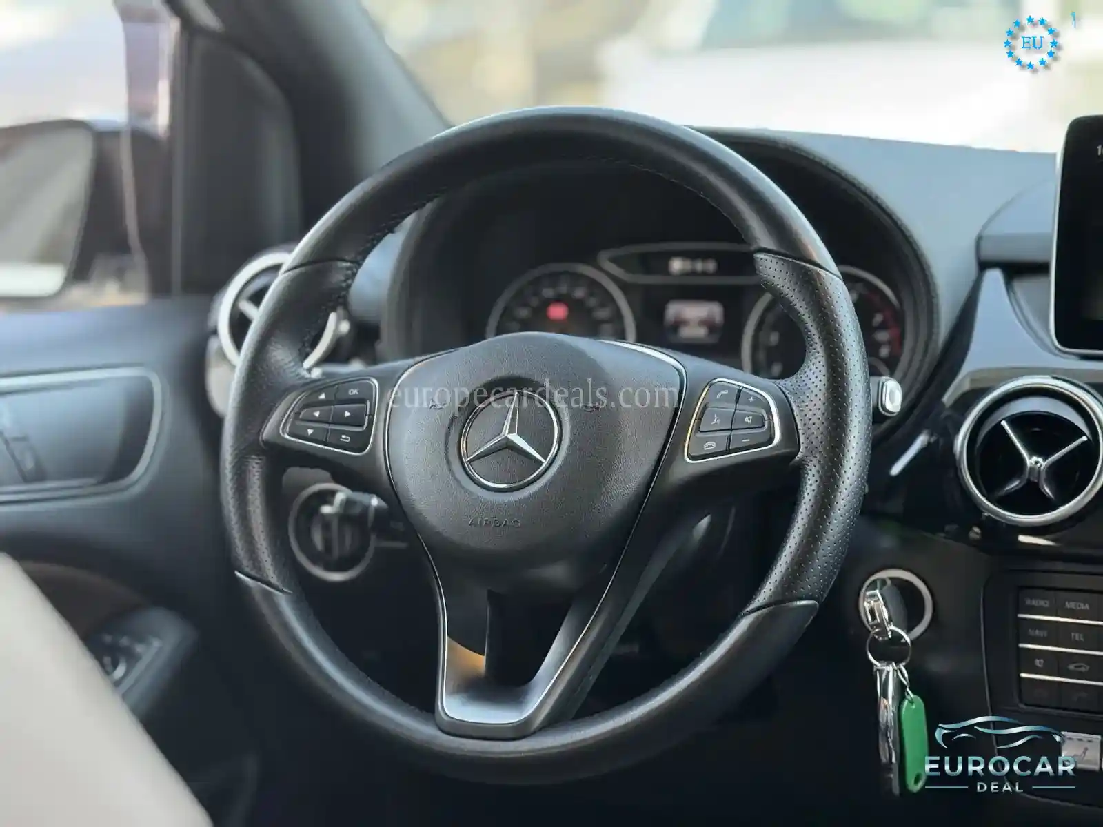 Mercedes-Benz B 220