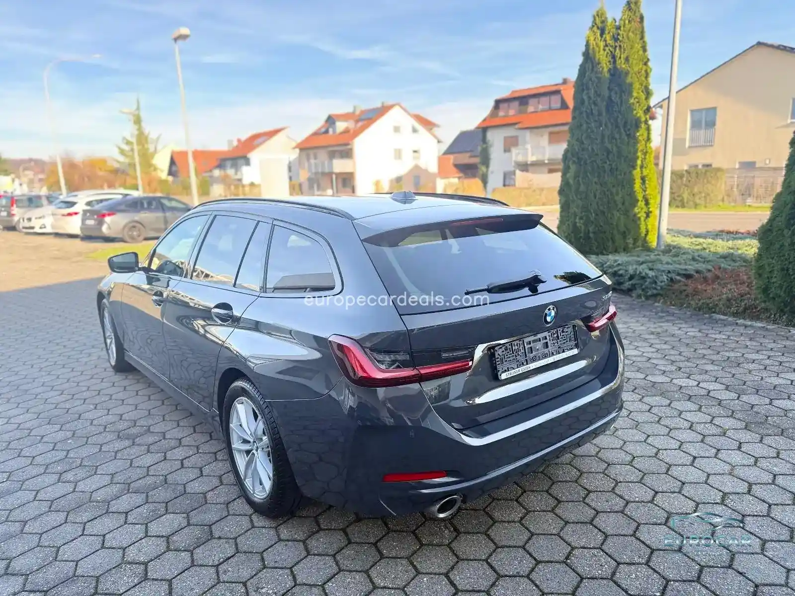 BMW 320