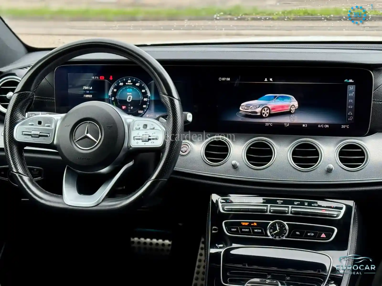 Mercedes-Benz E 300