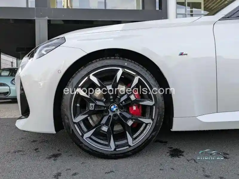 BMW 220