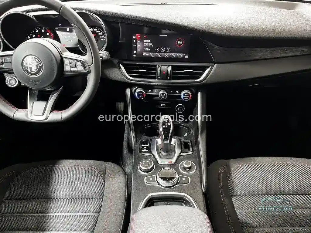 Alfa Romeo Giulia