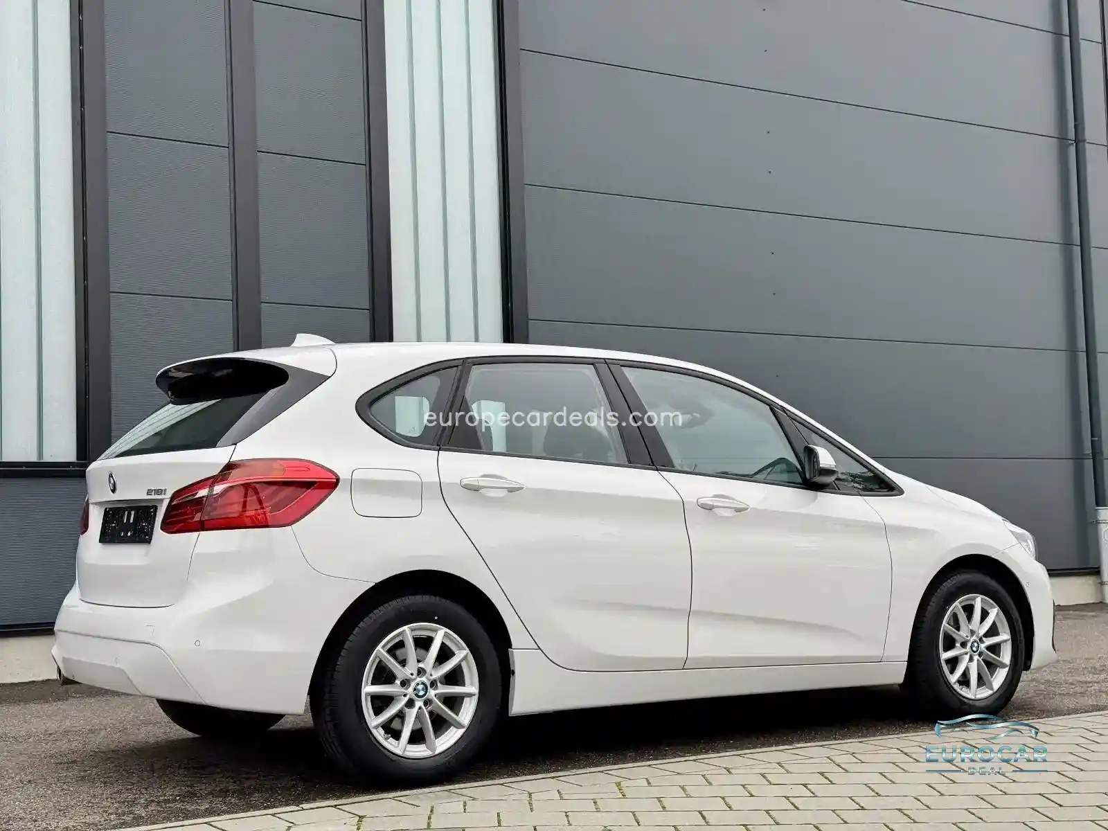 BMW 218