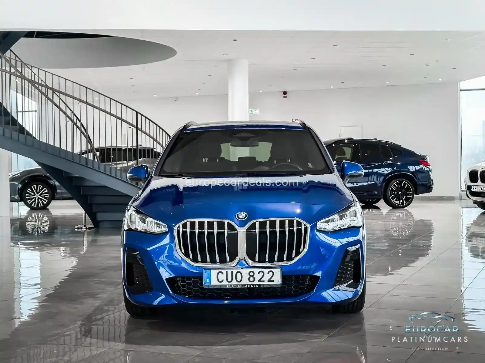 BMW 225