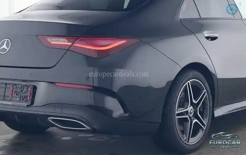 Mercedes-Benz CLA 220