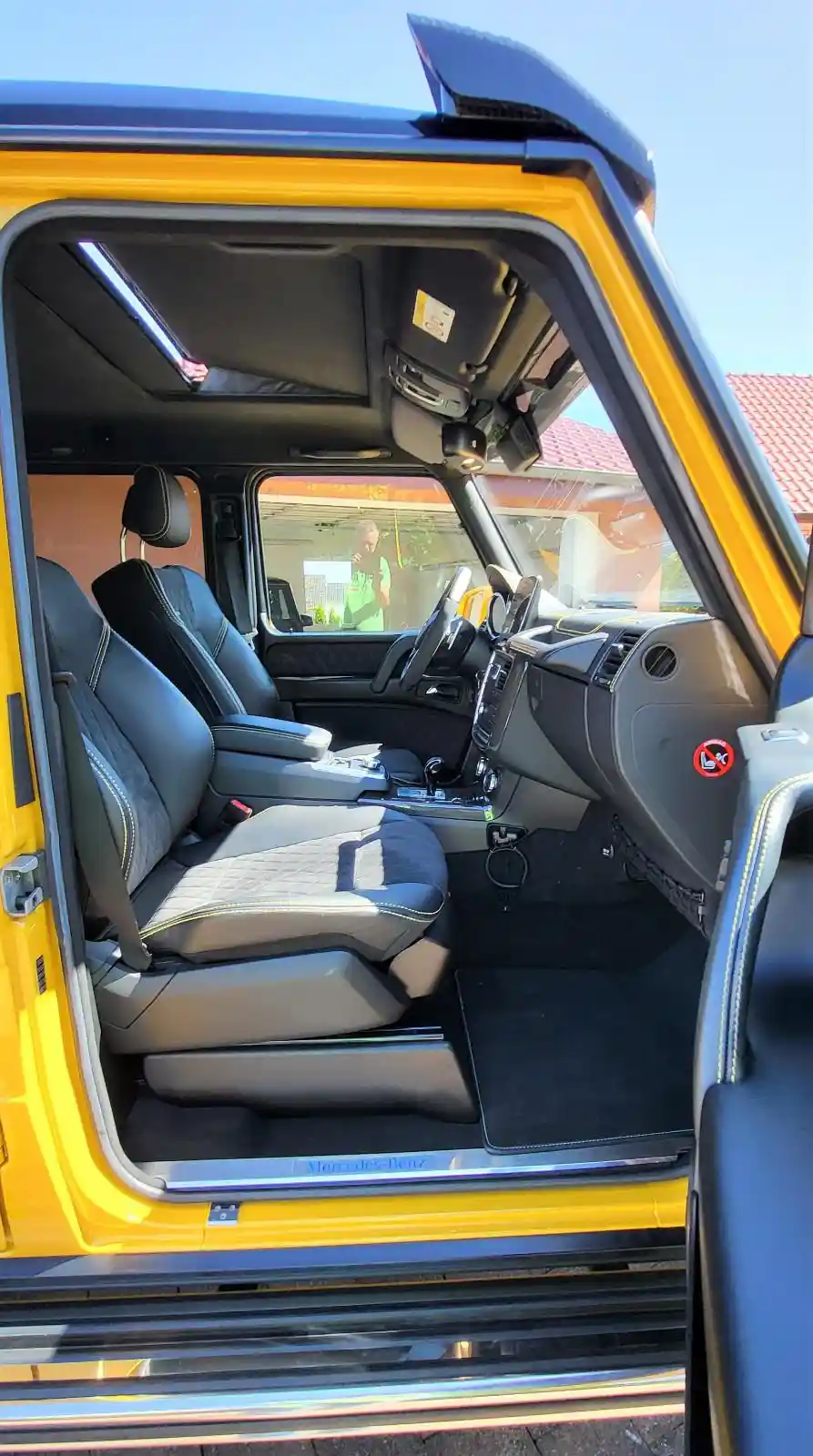 Mercedes-Benz G 500