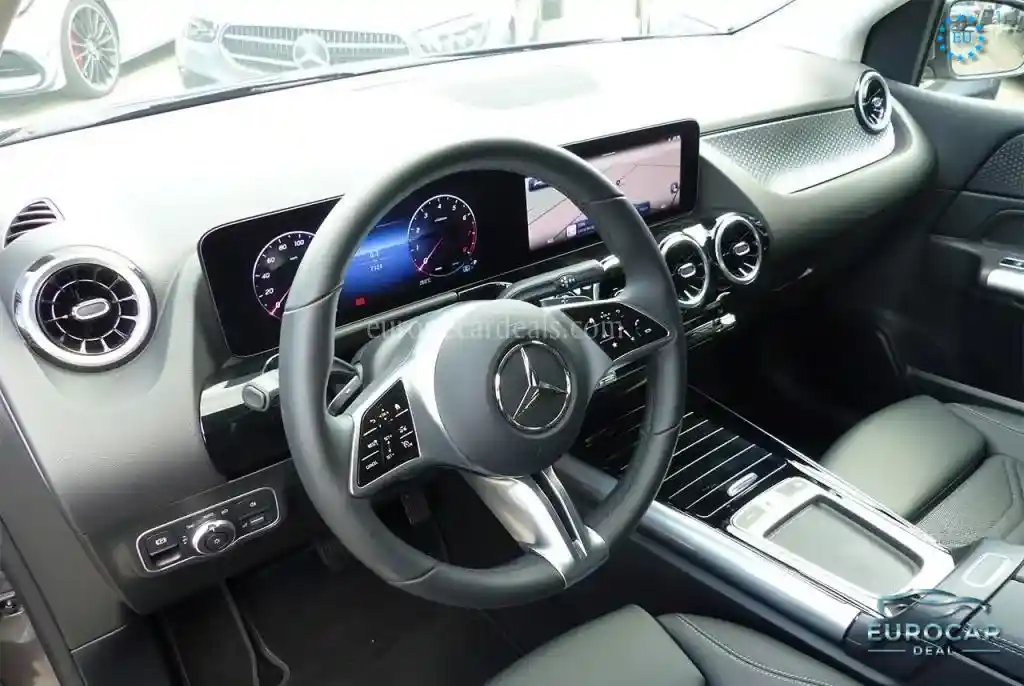 Mercedes-Benz B 200