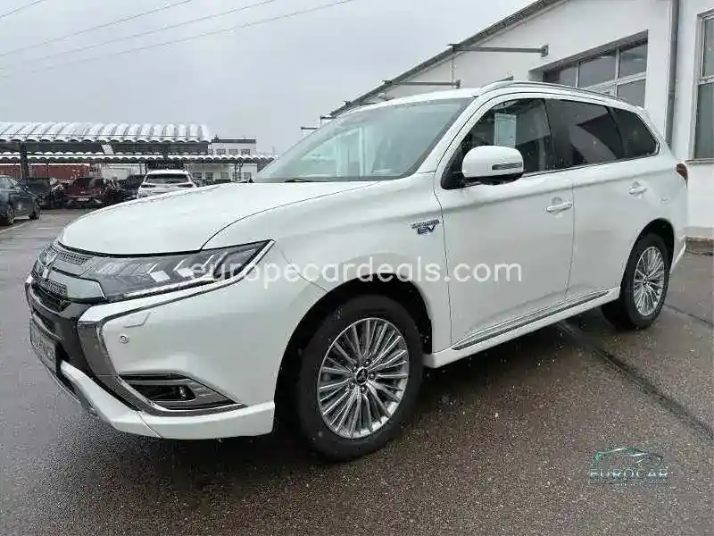 Mitsubishi Plug-in Hybrid Outlander