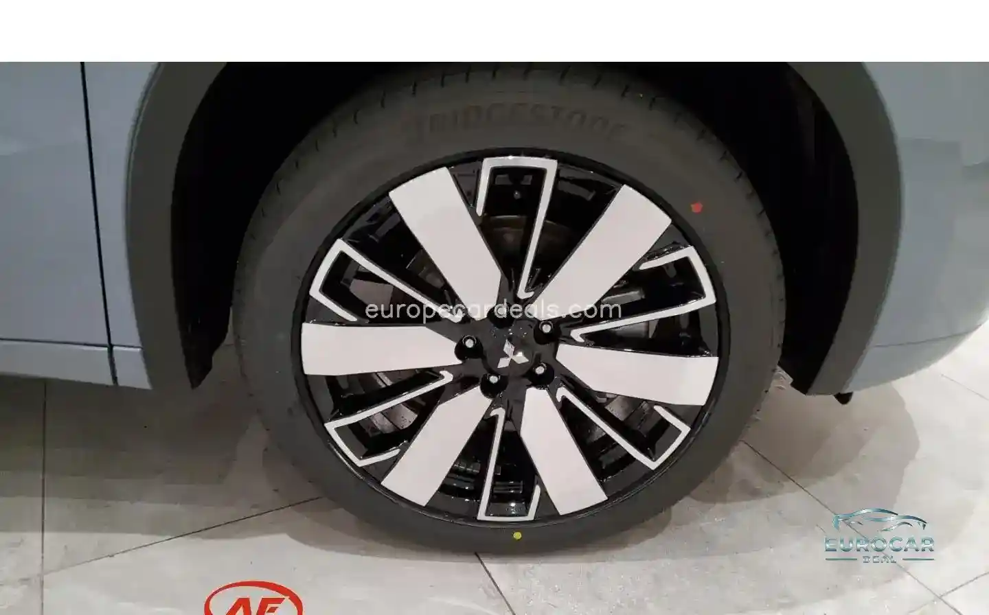 Mitsubishi Plug-in Hybrid Outlander
