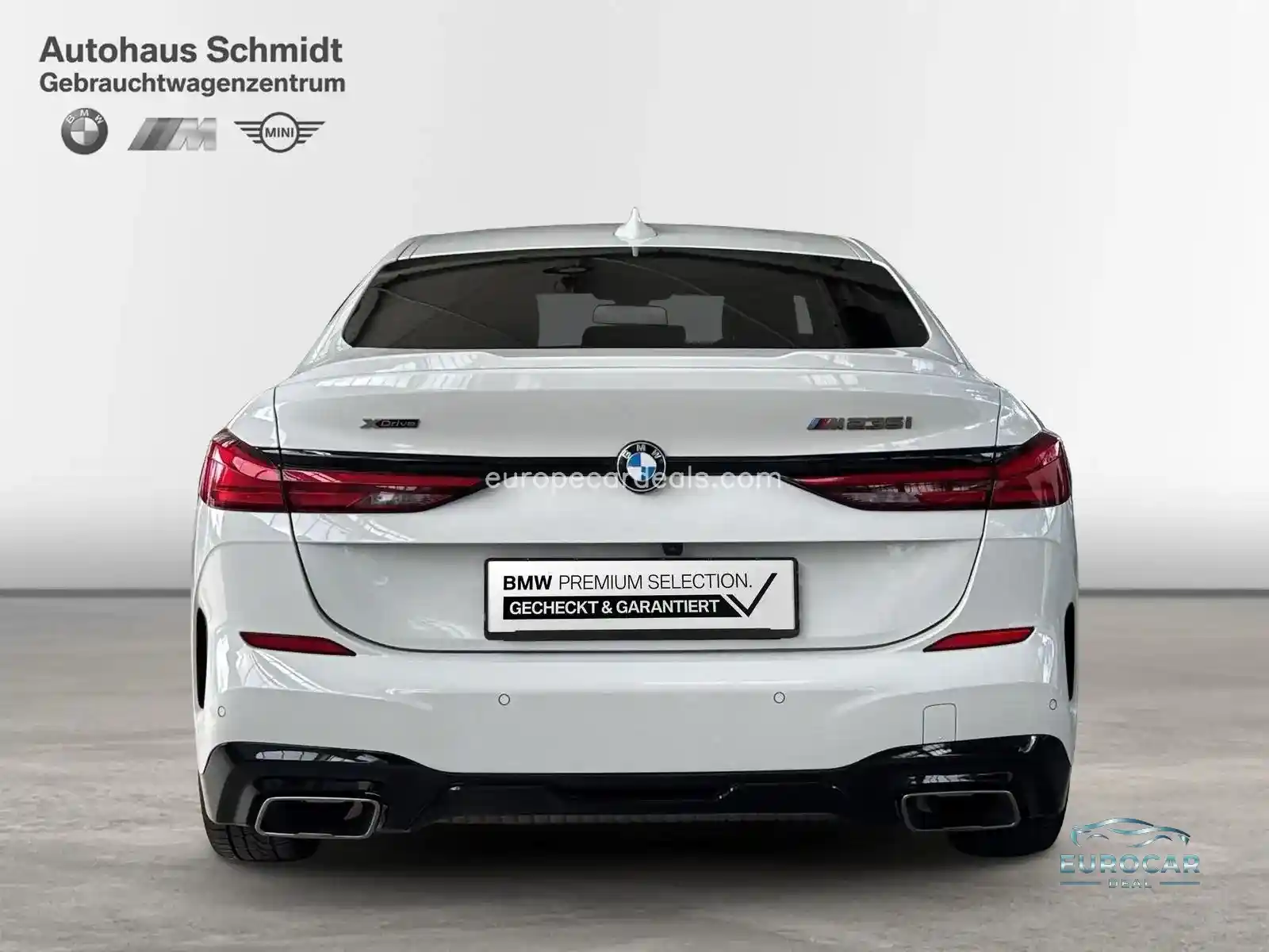 BMW M235