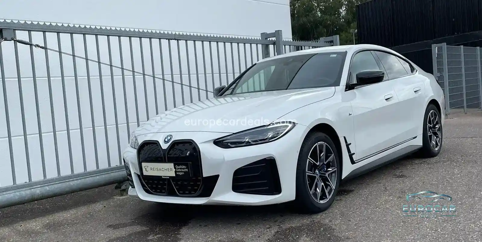 BMW i4