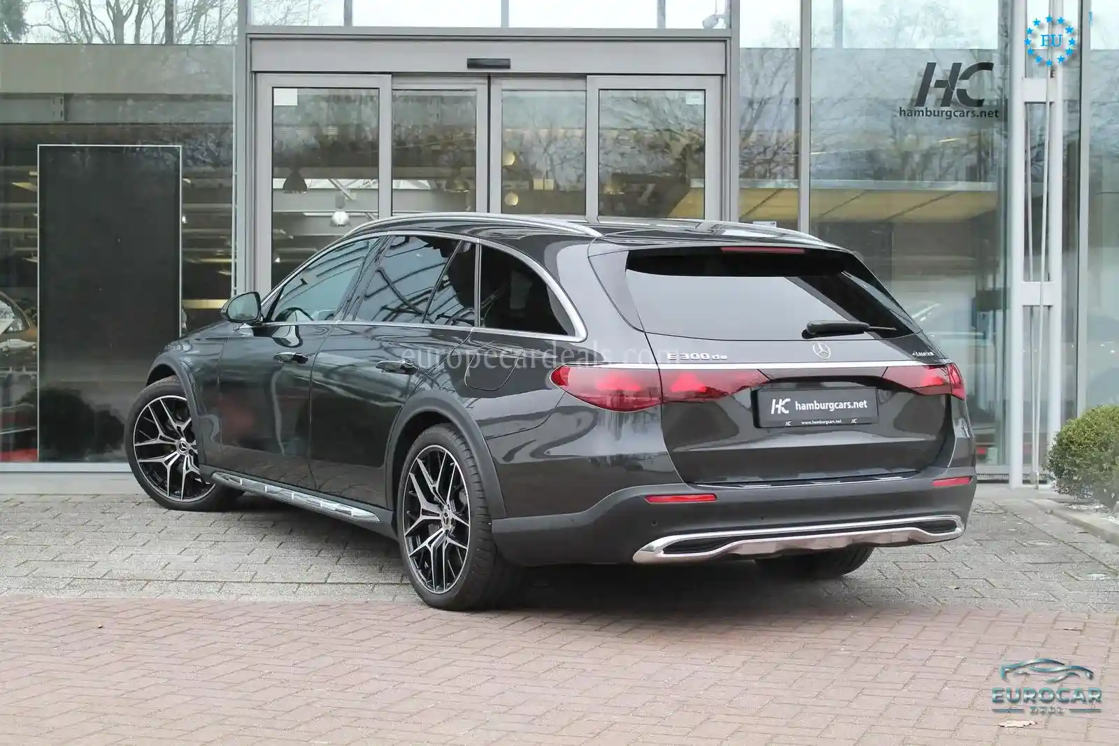 Mercedes-Benz E 300