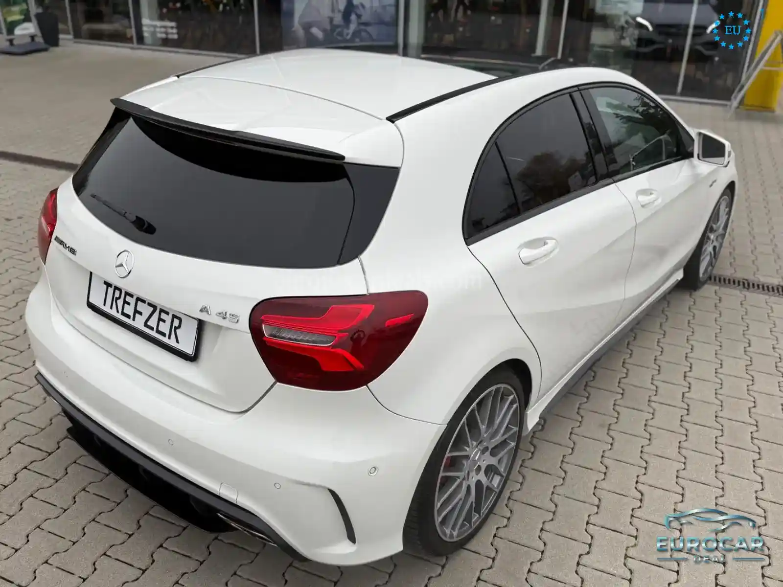 Mercedes-Benz A 45 AMG