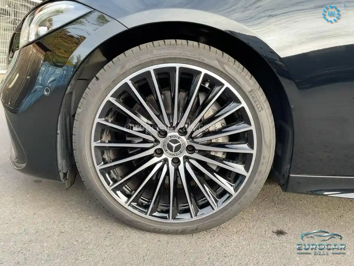 Mercedes-Benz C 220