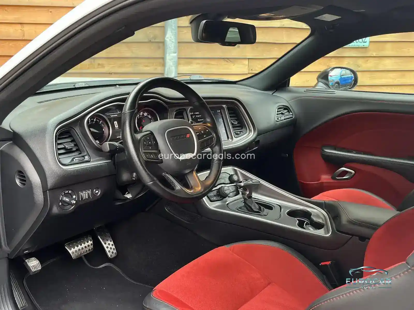 Dodge Challenger