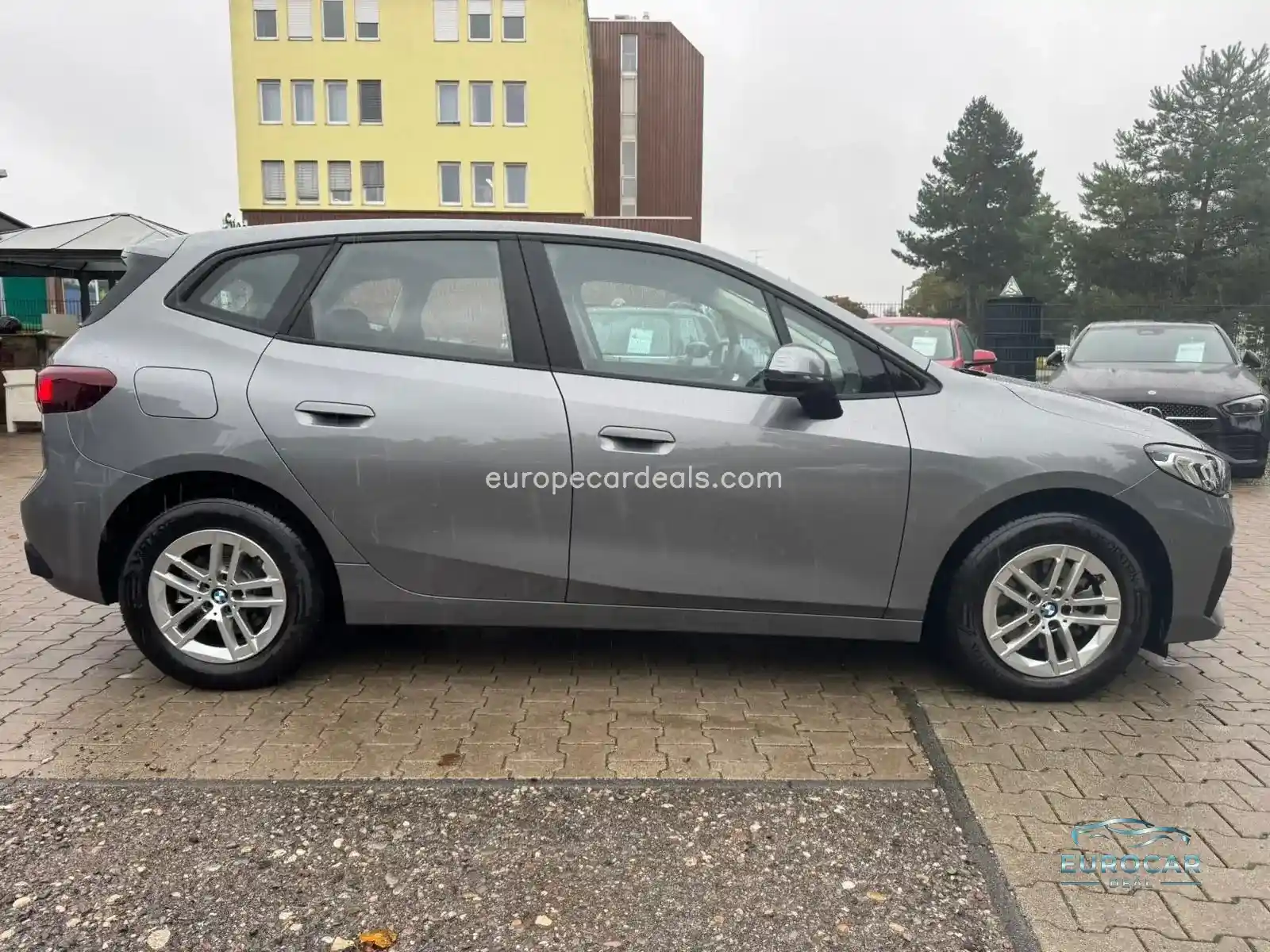 BMW 220