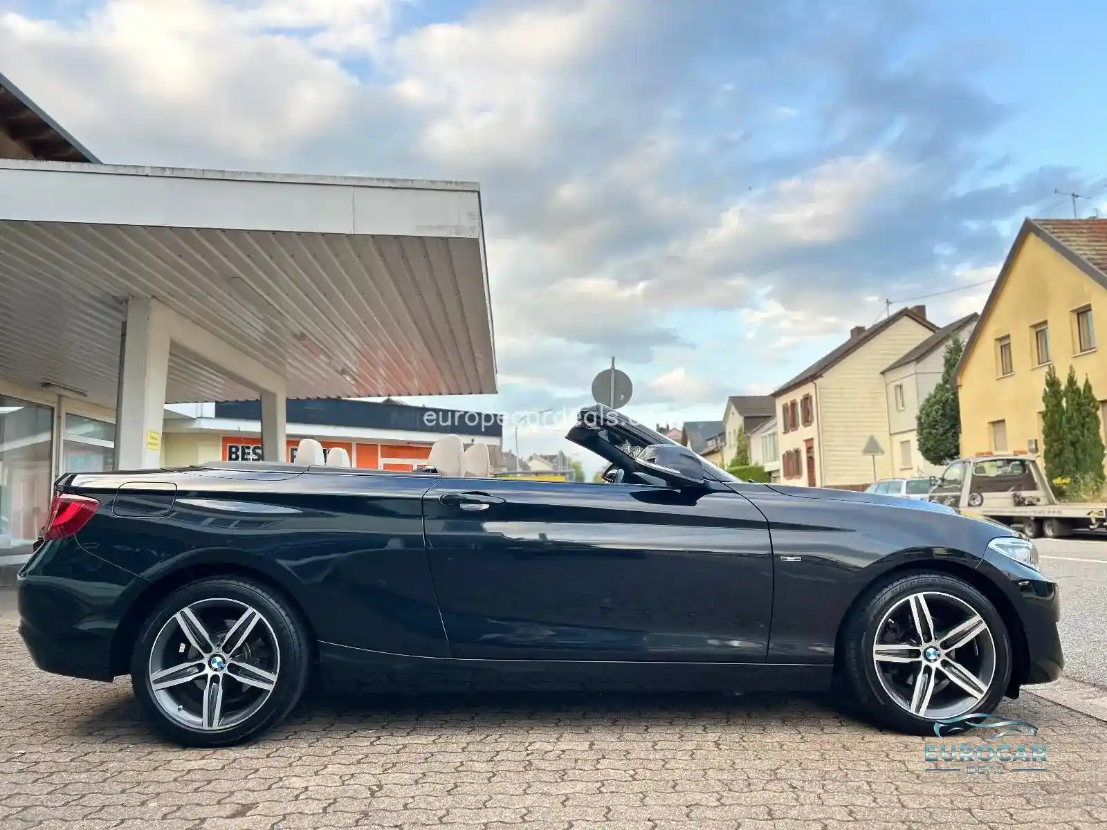 BMW 218