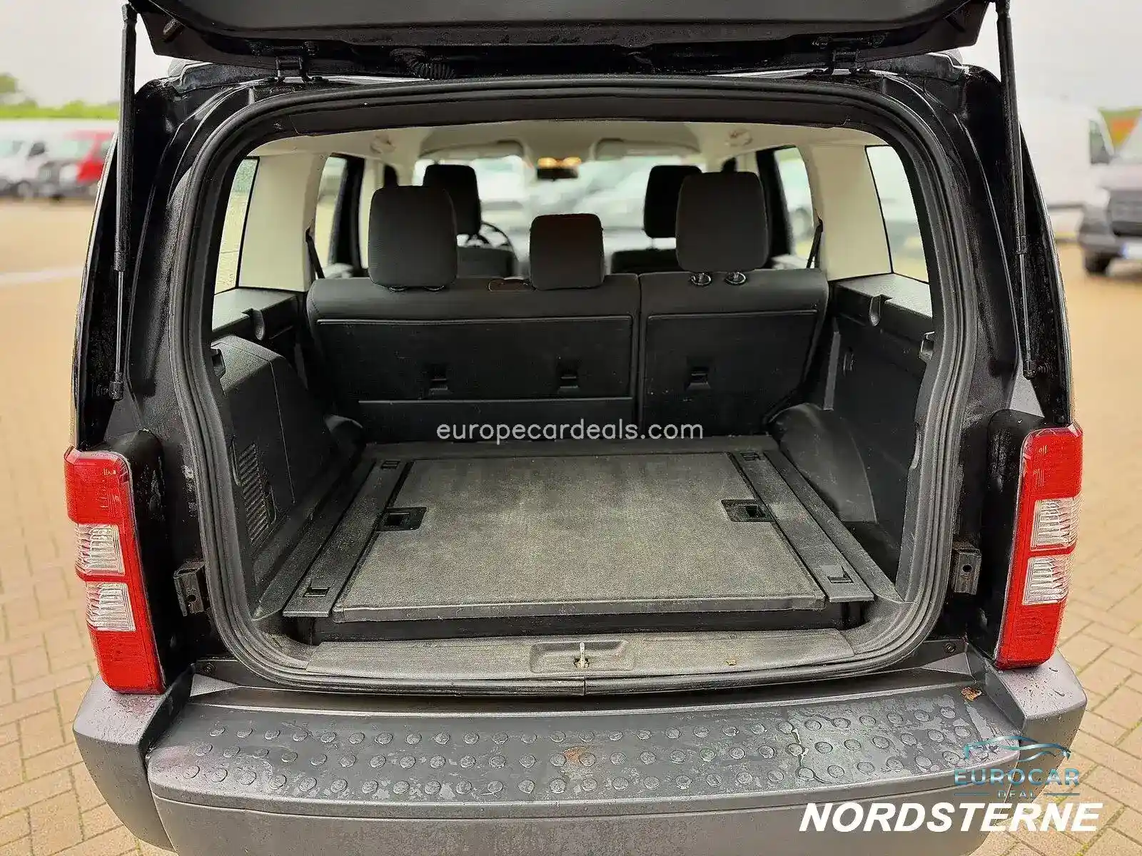 Dodge Nitro