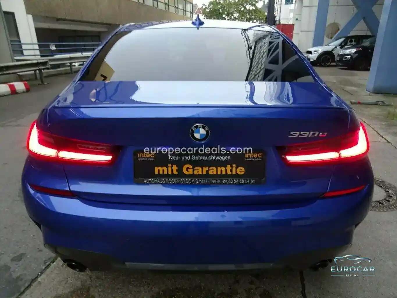BMW 330