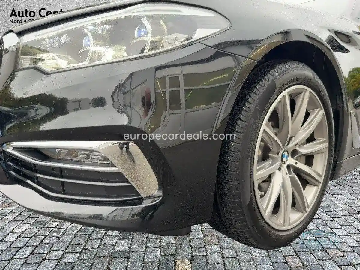 BMW 530