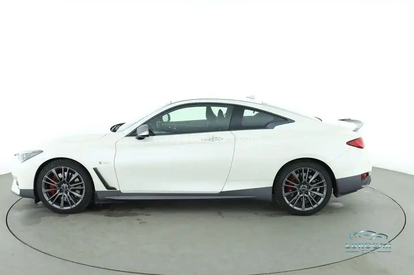 Infiniti Q60