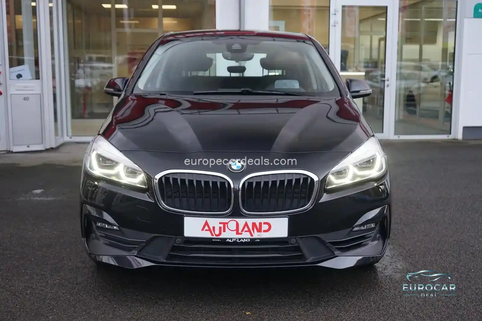 BMW 218