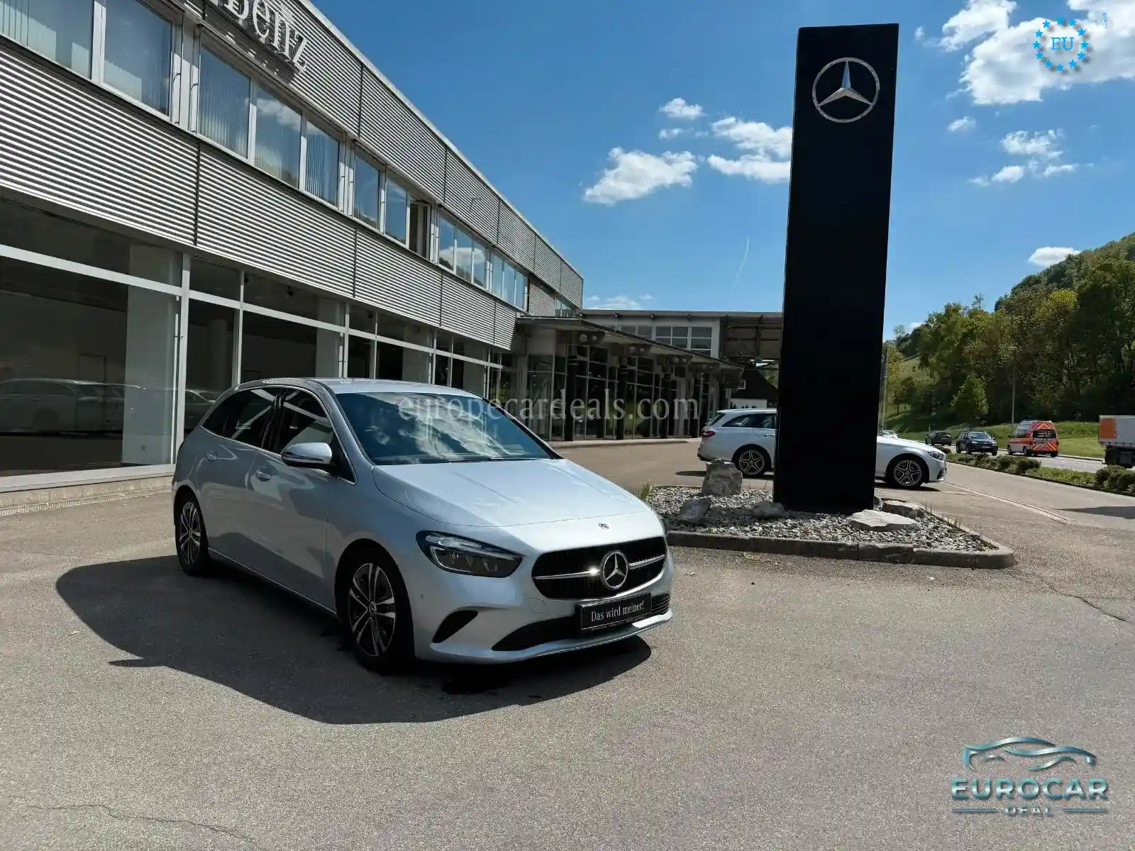 Mercedes-Benz B 180