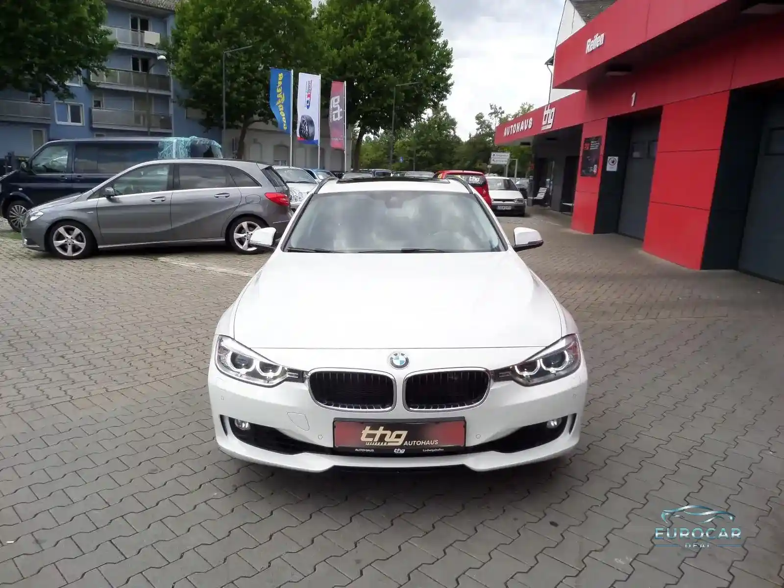 BMW 320