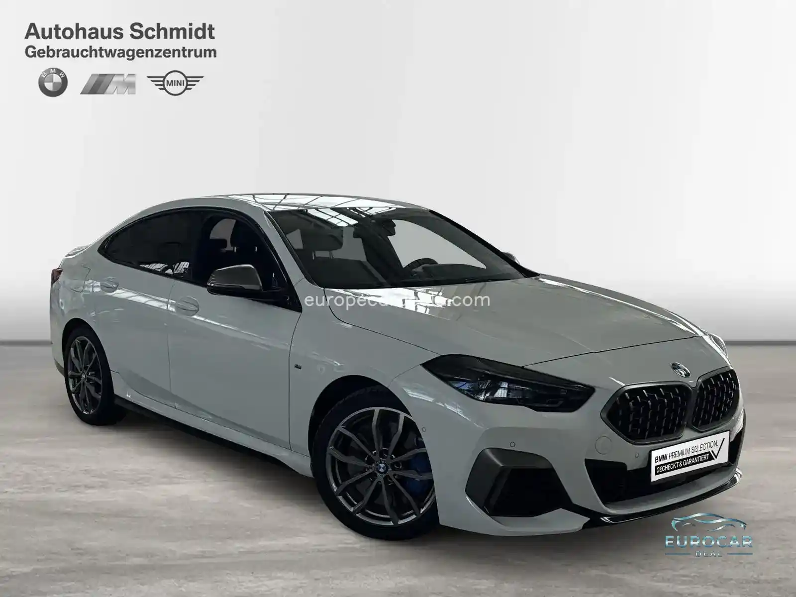 BMW M235