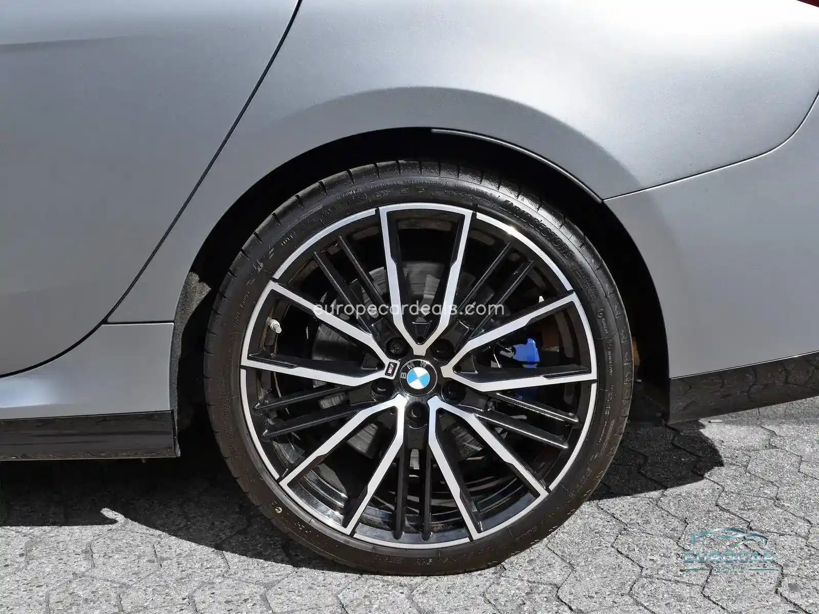BMW M235