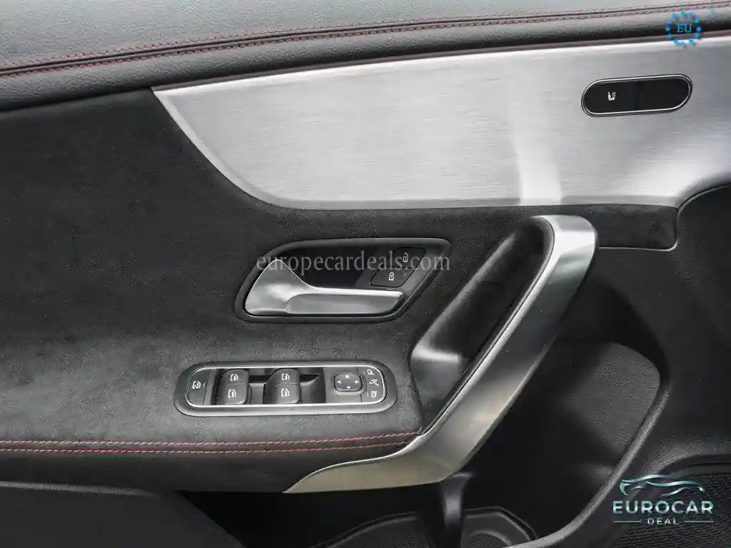 Mercedes-Benz CLA 35 AMG Shooting Brake