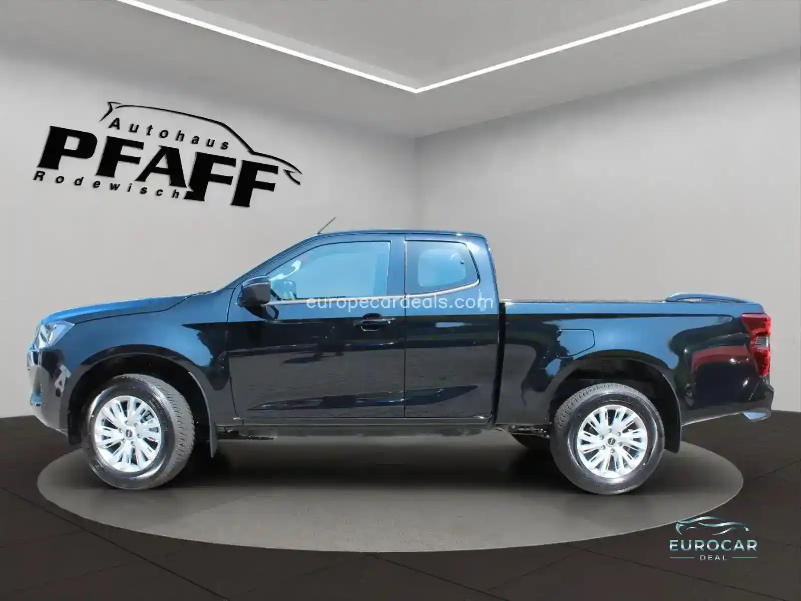 Space Cab 4×4 LS | LADEFLÄCHENBESCHICHTUNG