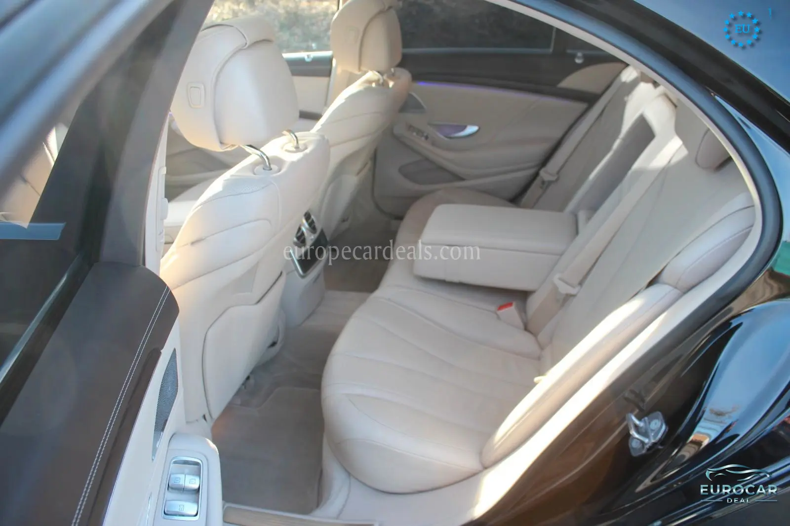 Mercedes-Benz S 560