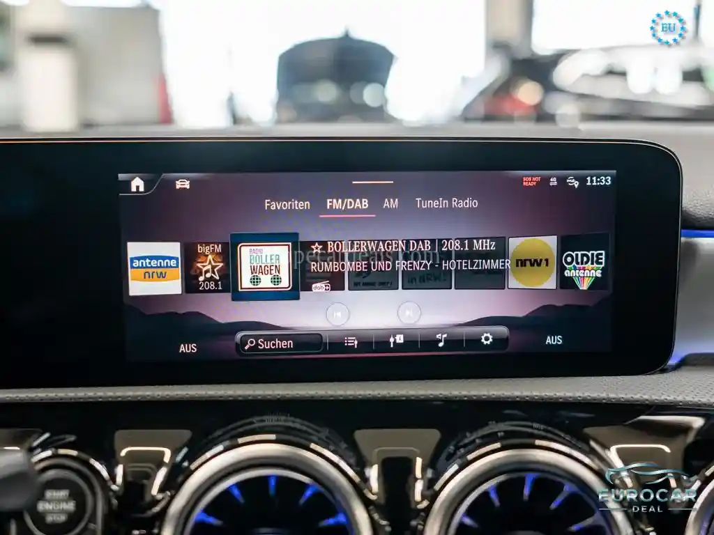 Mercedes-Benz A 220