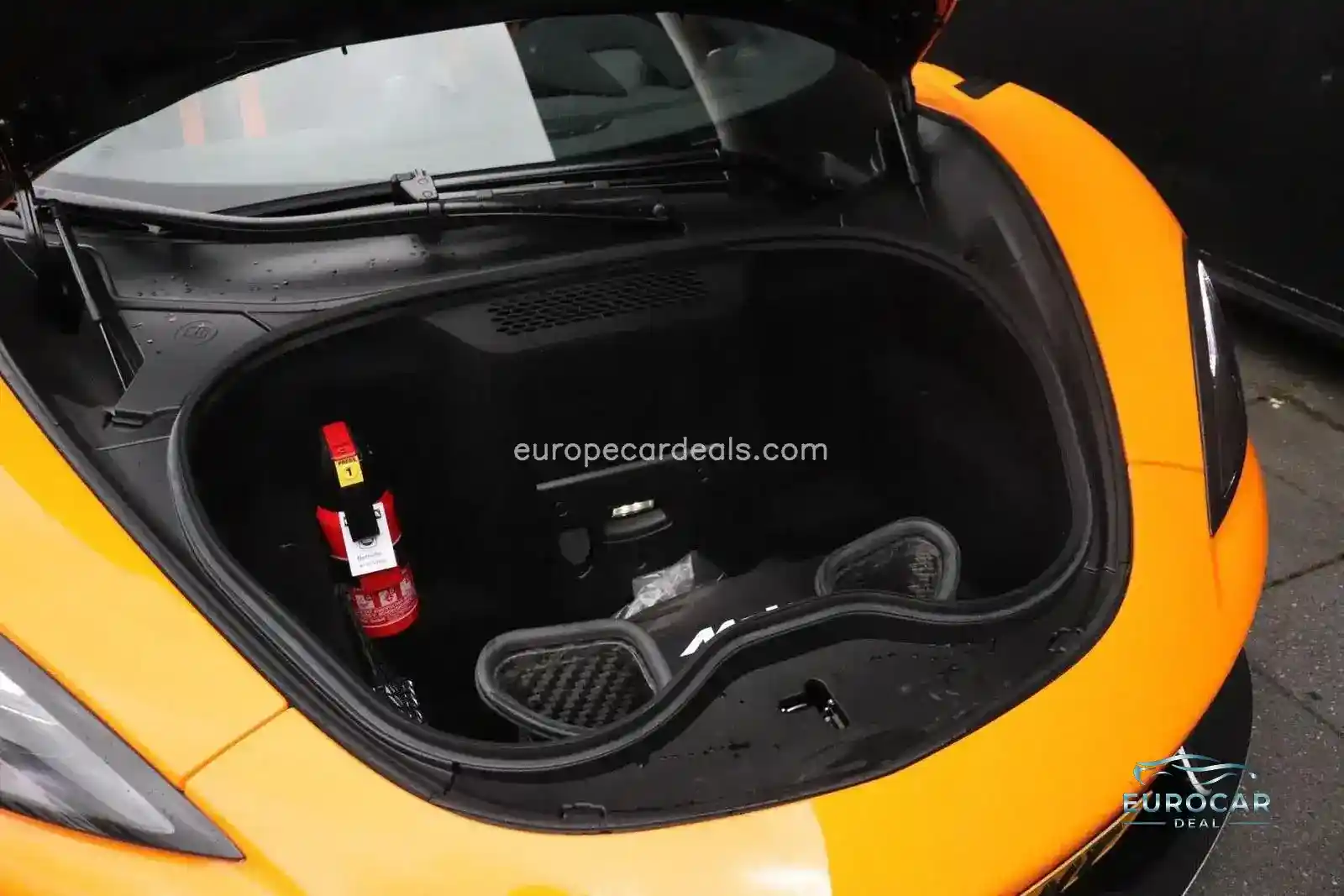 McLaren 620R
